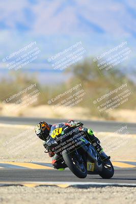 media/Jan-10-2025-CVMA Friday Practice (Fri) [[489e0da257]]/Group 4 and Trackday/Session 5 (Turn 7)/